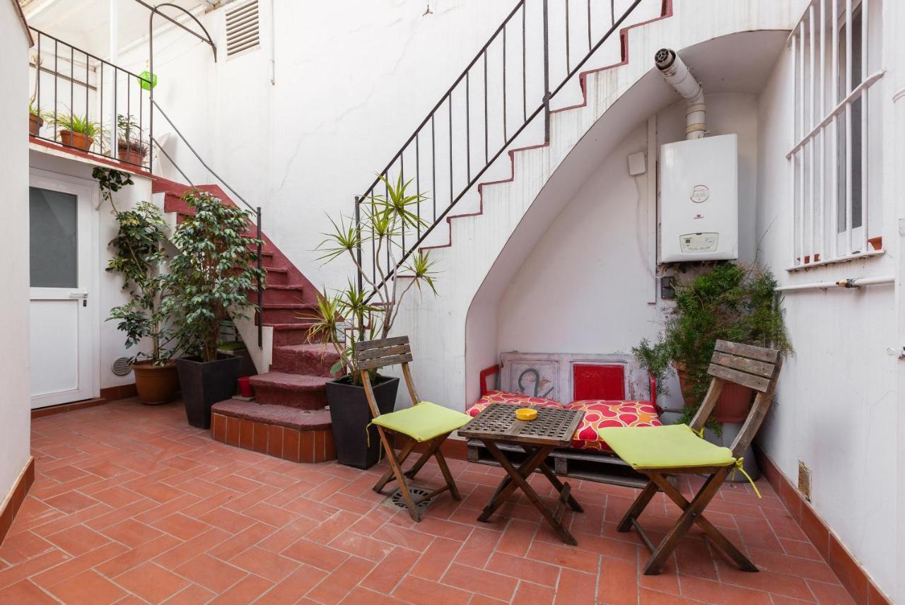 Monlau 12 Villa Barcelona Exteriör bild